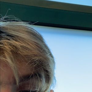 Meet your Posher, Riley